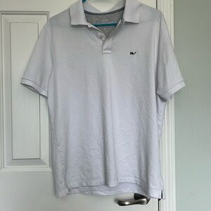 Vineyard Vines White Polo. No Stains.